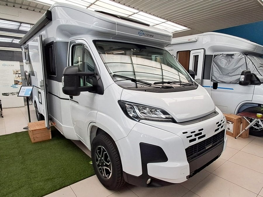 Sun Living S 72DL Benelux Edition – Automaat – 140 pk, Caravans en Kamperen, Automaat, Buscamper of Camperbus, Fiat, Tot en met 2