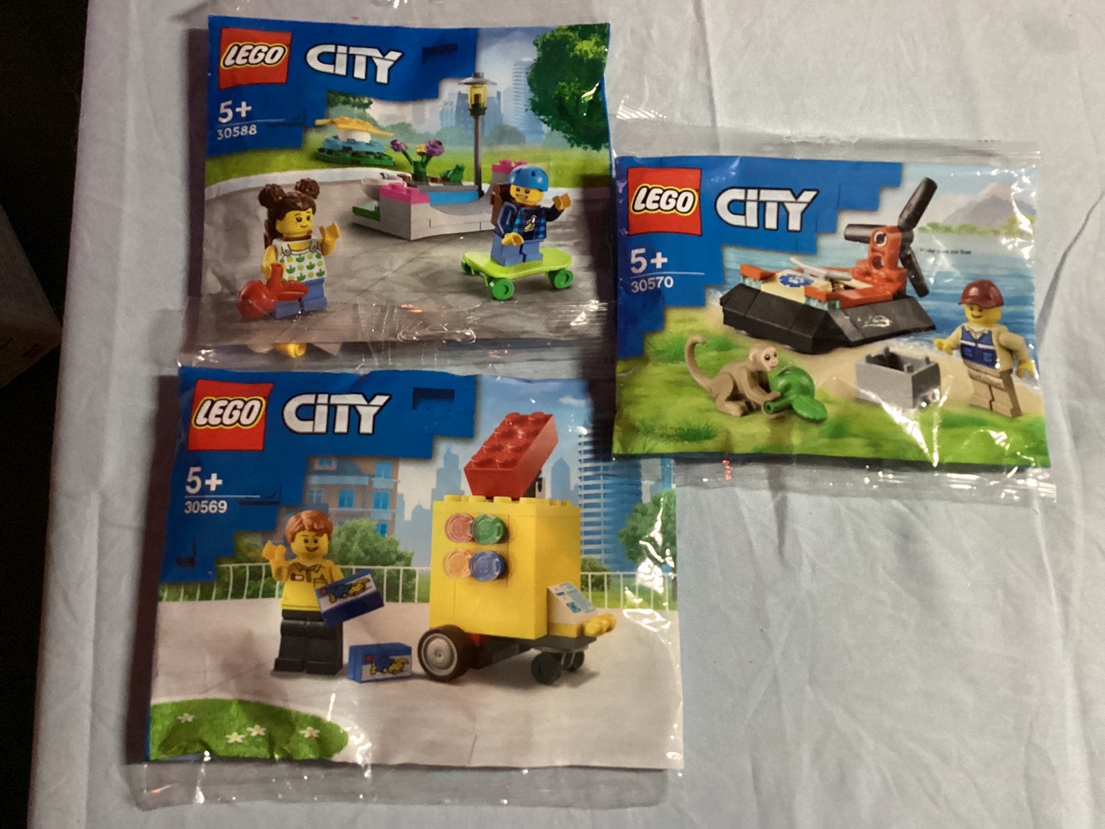Lego city 3 setjes nieuw, Kinderen en Baby's, Speelgoed | Duplo en Lego, Ophalen of Verzenden, Zo goed als nieuw, Lego, City
