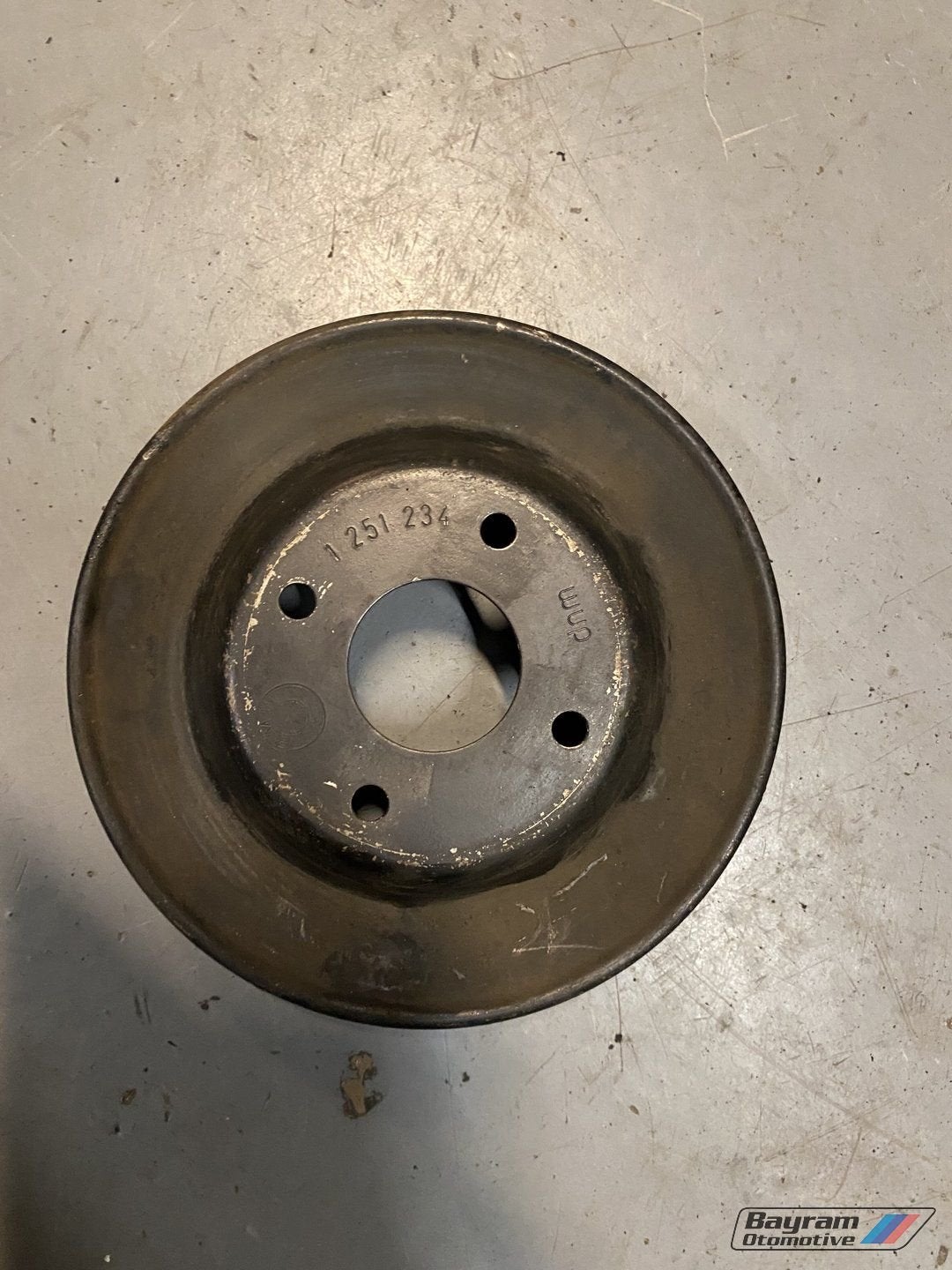 Bmw poelie waterpomp m30 bmw 11511251234 E3 E9 E12 E23 E24, -, Utilisé, -, Enlèvement ou Envoi