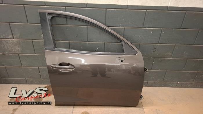 Portier 4Deurs rechts-voor van een Mazda 2 (42F), Auto-onderdelen, Carrosserie, Deur, Mazda, Gebruikt, 3 maanden garantie, Ophalen of Verzenden