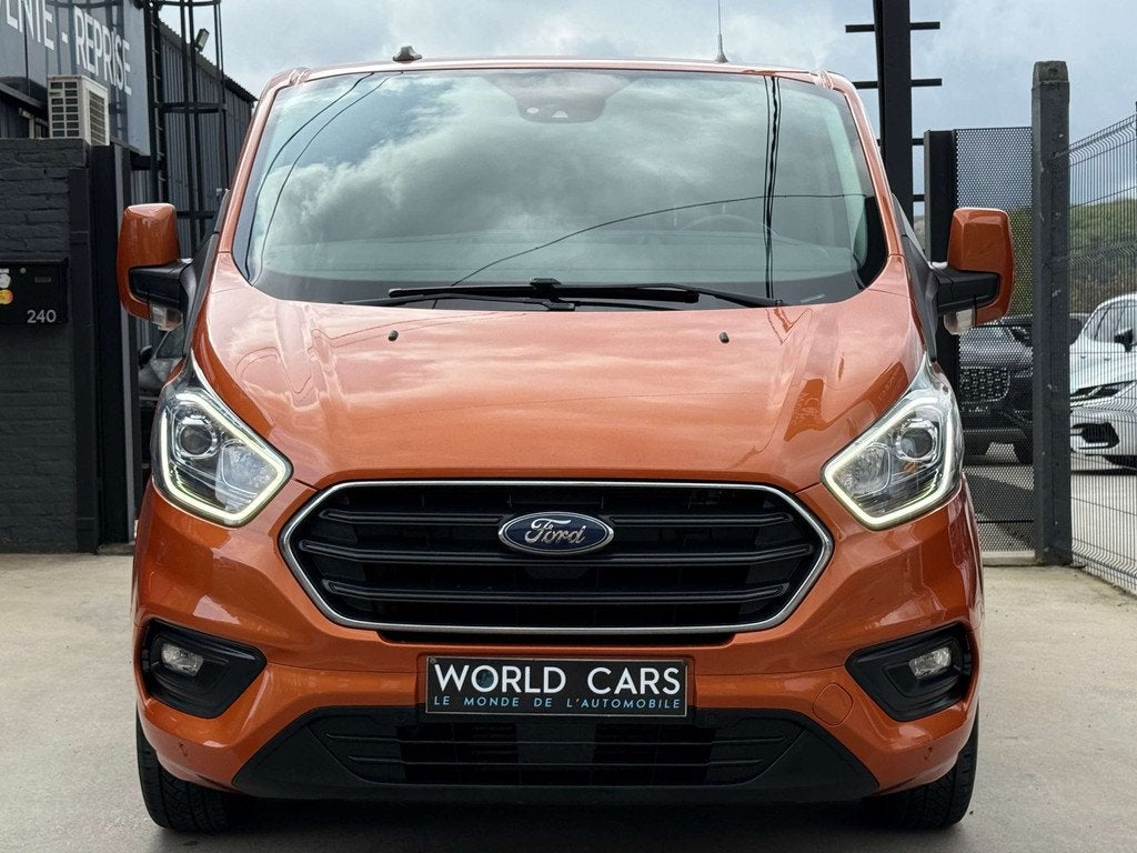Ford Transit Custom 2.0 TDCi L2H1 170CV LONG CHASSIS - TVAC*, Gebruikt, Bedrijf, 6 deurs, Ford