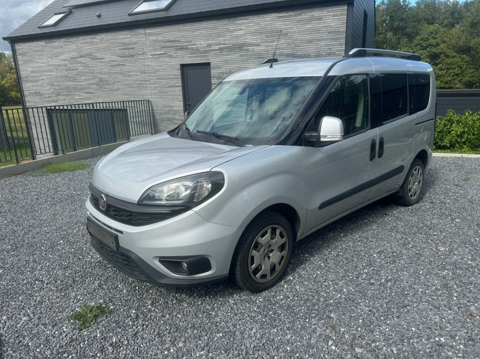 Fiat Doblo 1.6 Multijet 5 Places, Argent ou Gris, Achat, 6 portes, Entreprise