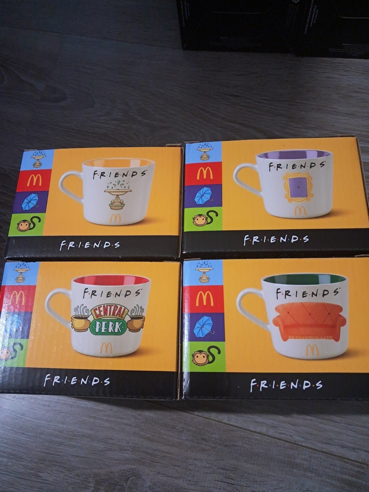 Tasses Friends, Verzamelen, Film en Tv, Ophalen