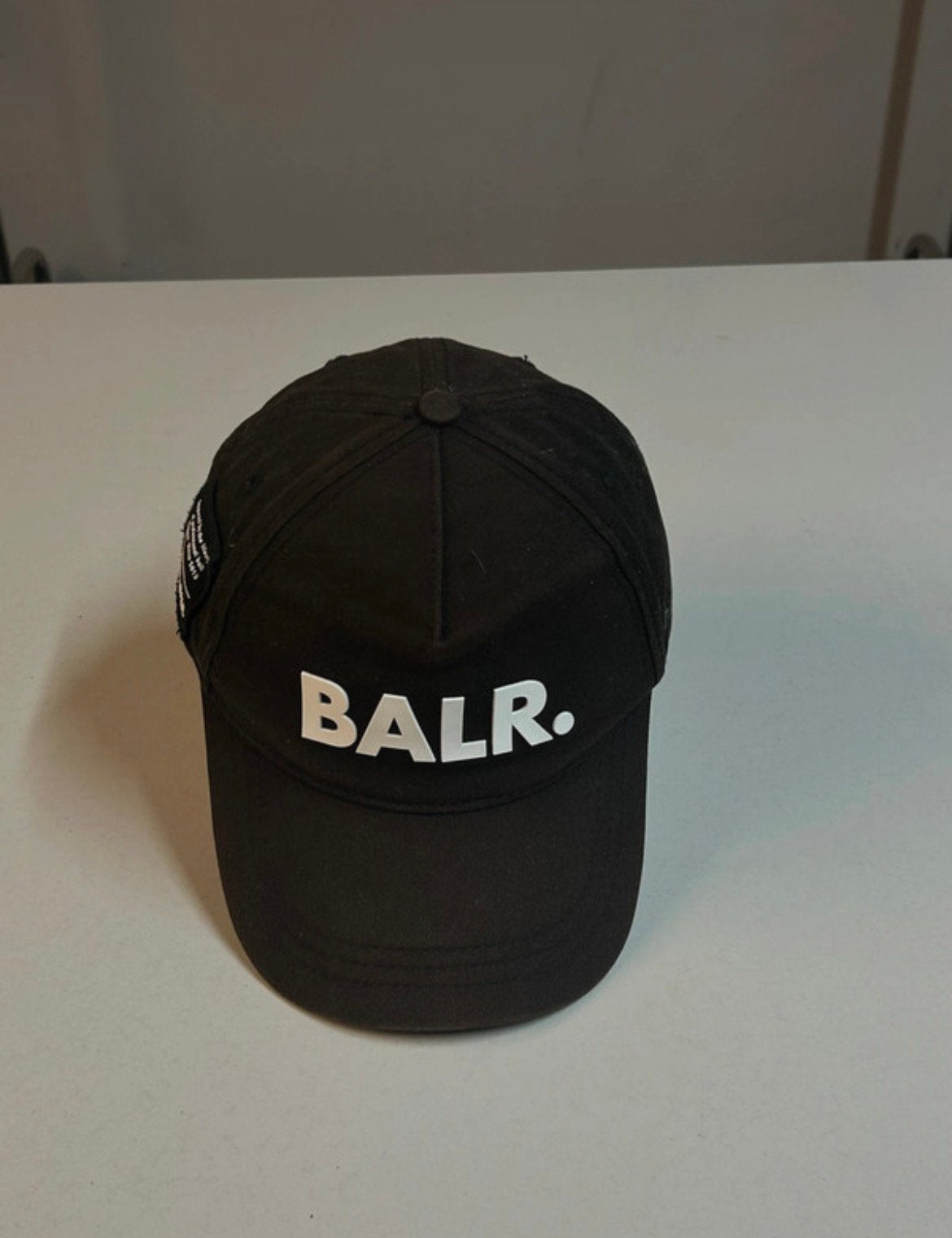 BALLE. Animal, Enlèvement ou Envoi, Comme neuf, Casquette