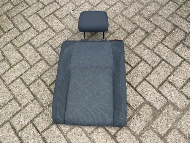ACHTERBANK rugleuning links Volkswagen Golf VIII (CD1), Auto-onderdelen, Gebruikt, De Bloemendaal 21 21
5221 EB  'S HERTOGENBOSCH, NL