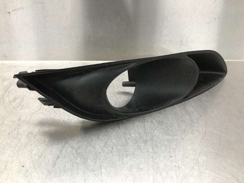 ANTI BROUILLARD TRIM DROIT Toyota Auris (E15), Utilisé, Droite, Toyota