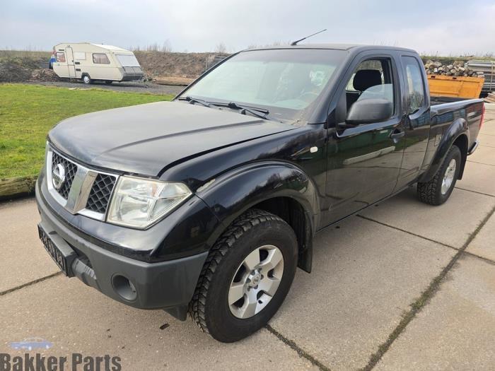 Portier 4Deurs links-voor van een Nissan Navara (GN0), Gebruikt, -, Deur, -