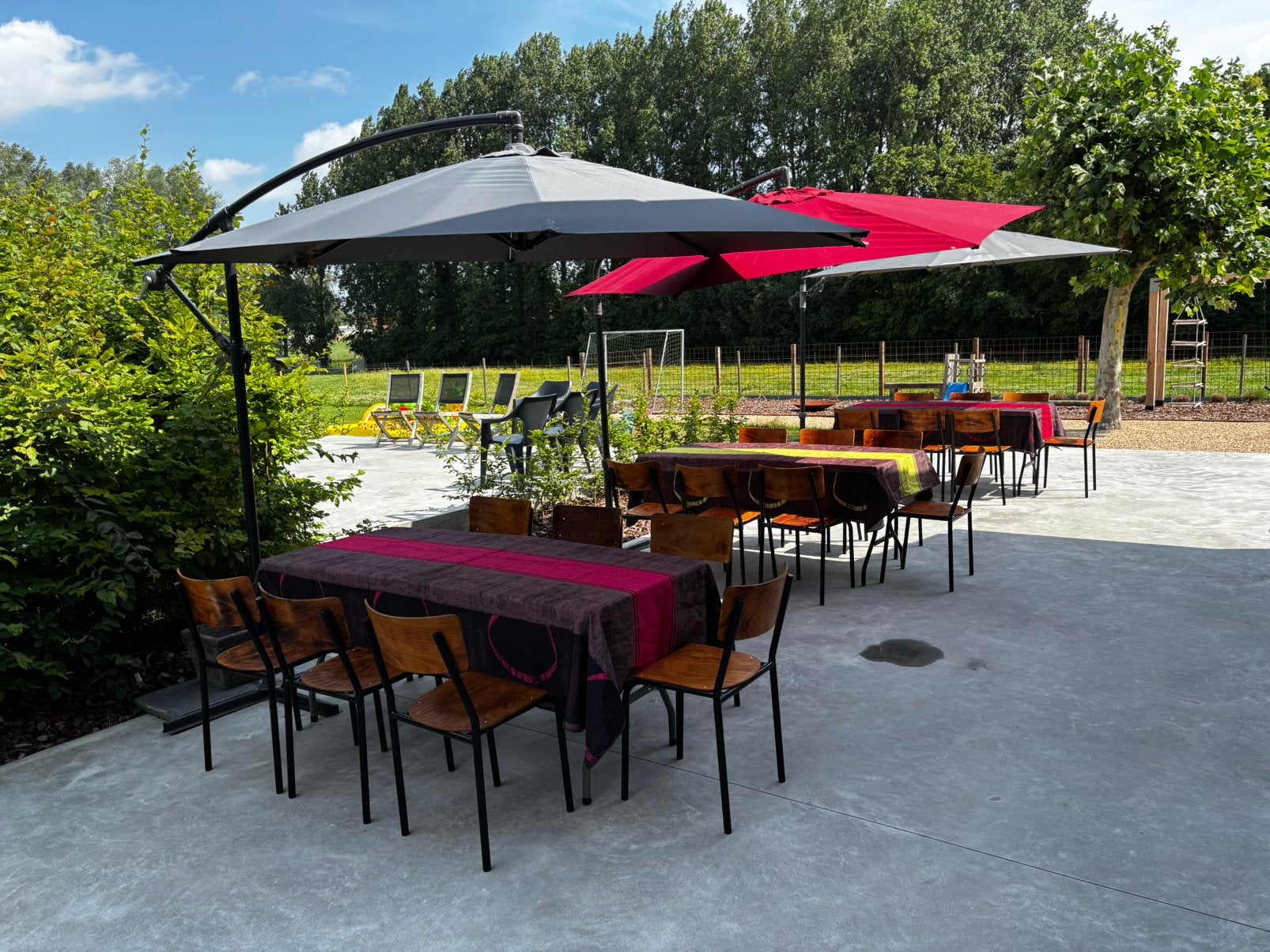 Feestzaaltje tot 50p met mooie tuin, Ophalen, Zo goed als nieuw