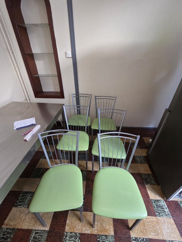 6 Chaises de cuisine VIVA très bon état venant de WEBA, Maison & Meubles, Chaises, Gris, Comme neuf, Enlèvement, Cinq, Six Chaises ou plus