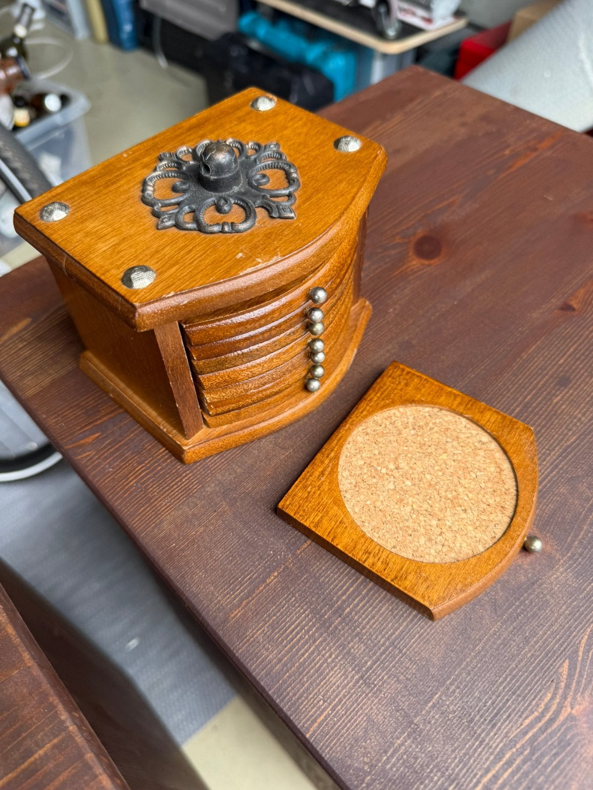 Onderzetters van hout vintage. Onderzetters houten met kurk., Ophalen of Verzenden, Zo goed als nieuw, Hout