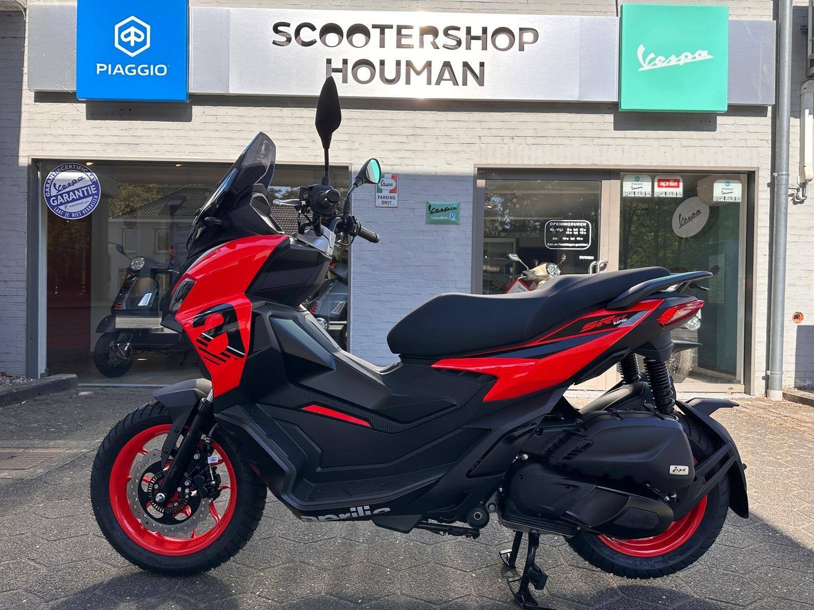 Aprilia SR GT 125cc Sport Raceway Red (nr.19), Nieuw, Benzine, 125 cc, Overige modellen
