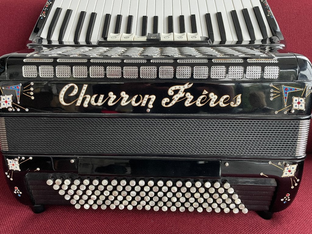 Italiaanse Charron Frères waaierklavier accordeon . 4 korig., Met koffer, 120-bas, Toetsaccordeon, Ophalen of Verzenden
