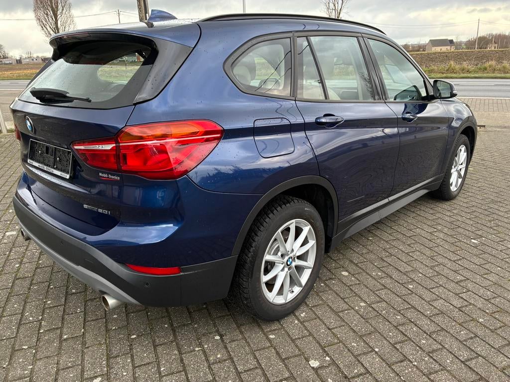 BMW X1  20i , Automaat, 4 cilinders, Blauw, Leder, 5 zetels