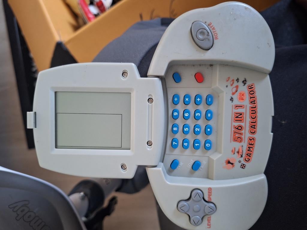 Spel met rekenmachine, Verzamelen, Ophalen of Verzenden