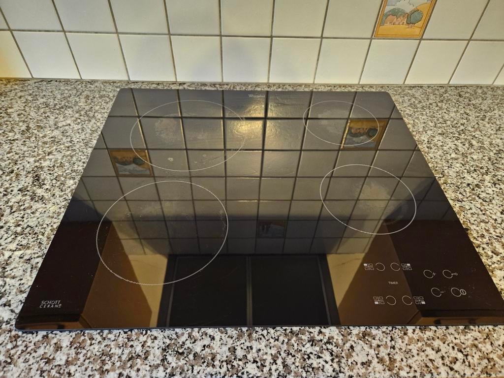 Taque électrique 4 foyers 51x58 cm, Ophalen, Gebruikt, Tussenbouw, 4 kookzones