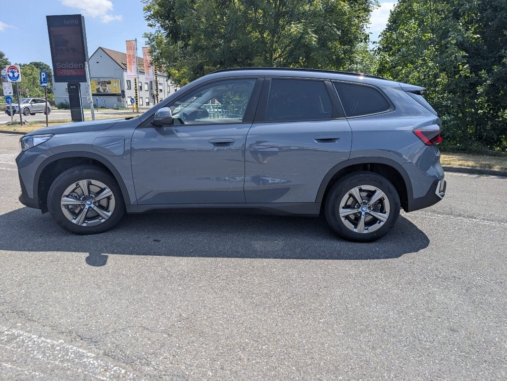 BMW X1 xdrive25e NIEUWSTAAT, Auto's, Dealer onderhouden, Leder en Stof, 5 zetels, 3 cilinders