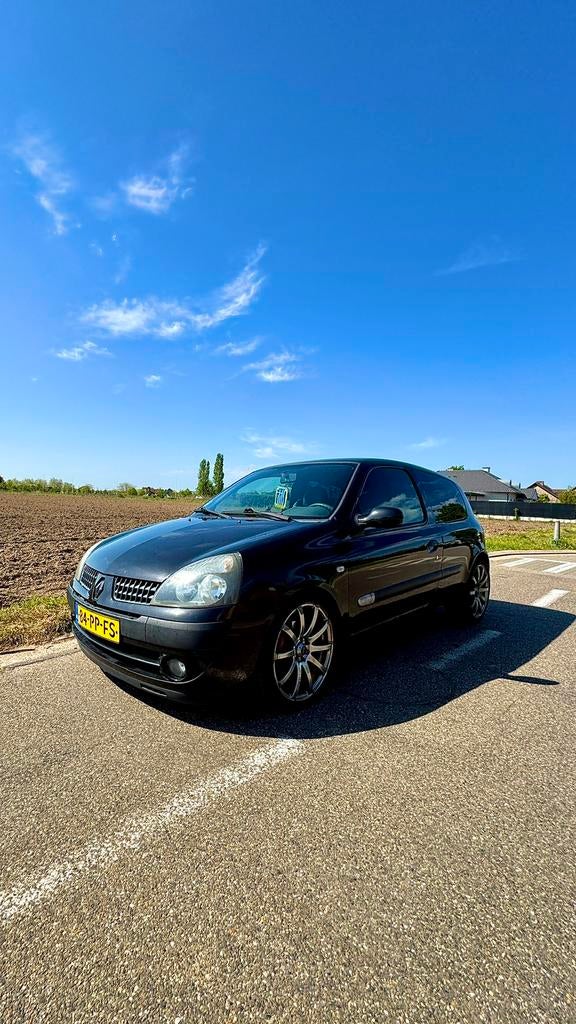 Renault Clio 1.6 16V 2004 Zwart, Auto's, Zwart, Bedrijf, Clio, Te koop