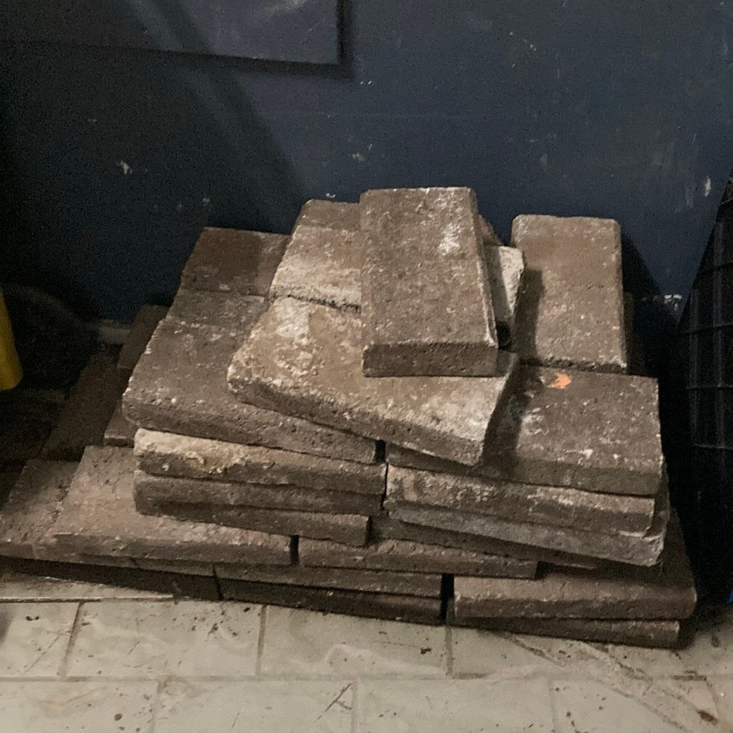 Moet weg… 30 tal boordstenen tuin, Enlèvement, Utilisé
