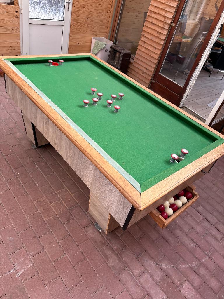 Billard à bouchon, Sports & Fitness, Billards & Billards américains, Enlèvement, Utilisé, Table de billard