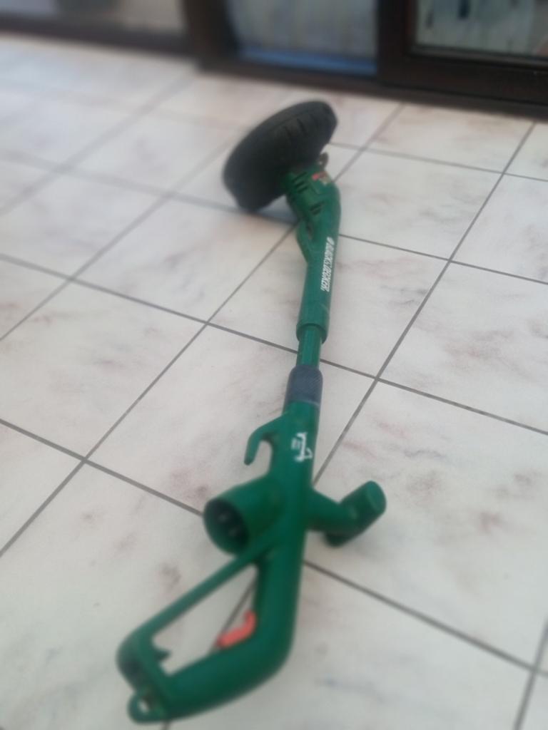 Elektrische strimmer Black Decker, Tuin en Terras, Ophalen