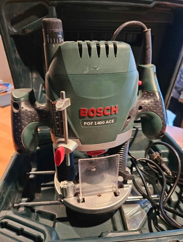Defonçeuse Bosh, Bricolage & Construction, Enlèvement, Comme neuf, Électrique, BOSCH