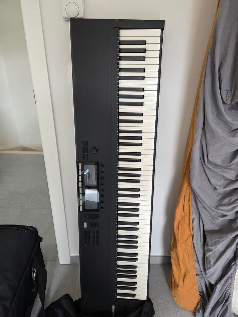 Komplete control s88, Muziek en Instrumenten, Ophalen