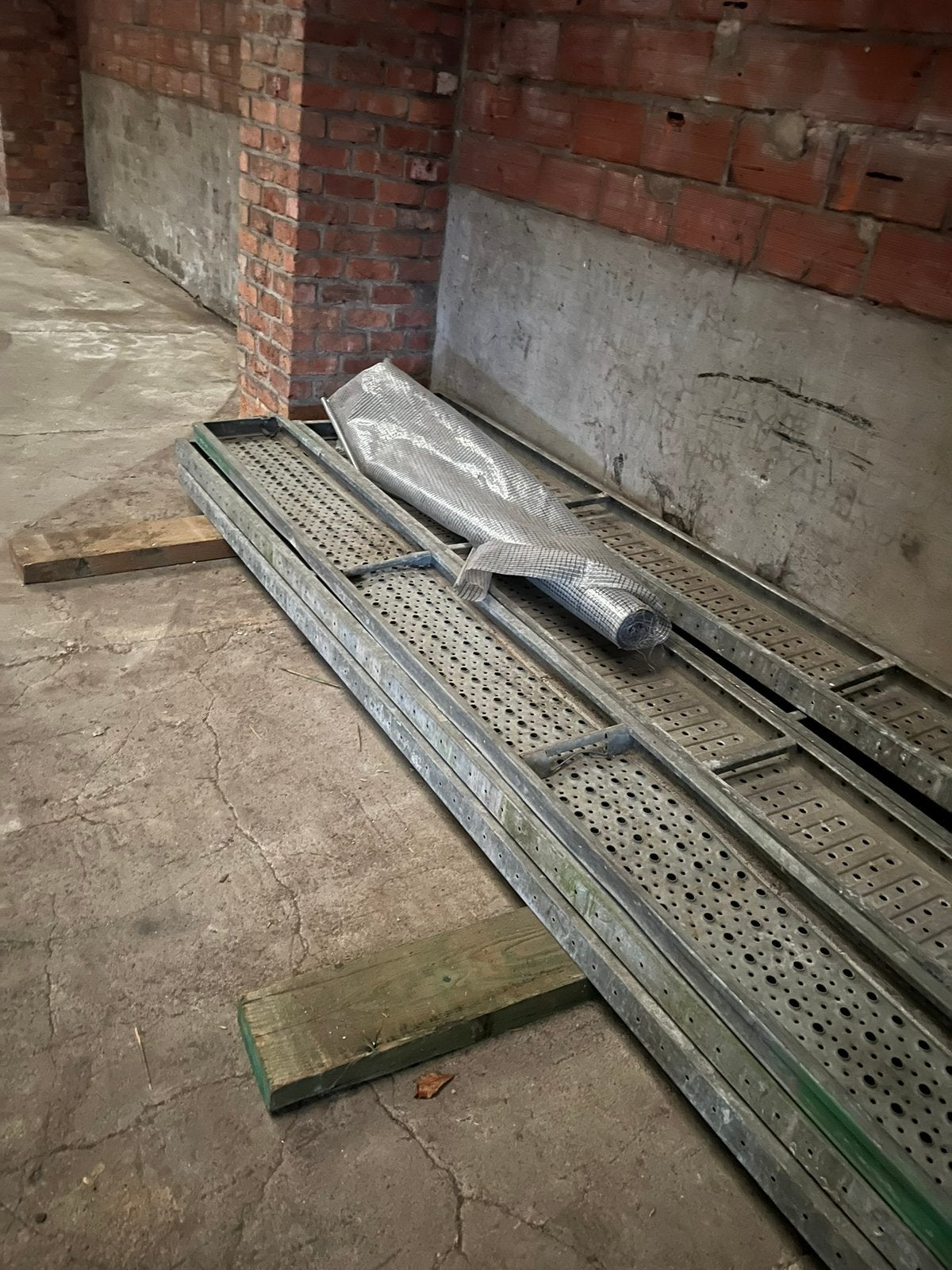 Loopbruggen 3 m lang, Ophalen, Gebruikt