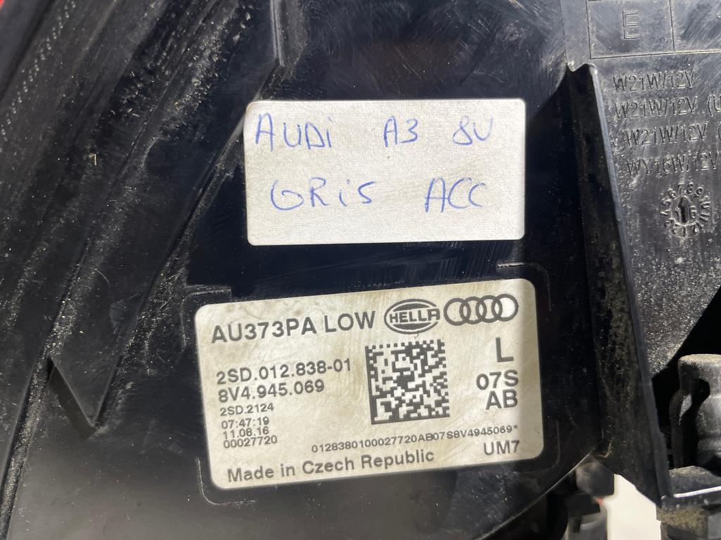 Linker achterlicht AUDI A3 8V4945069, Ophalen, Gebruikt, Audi