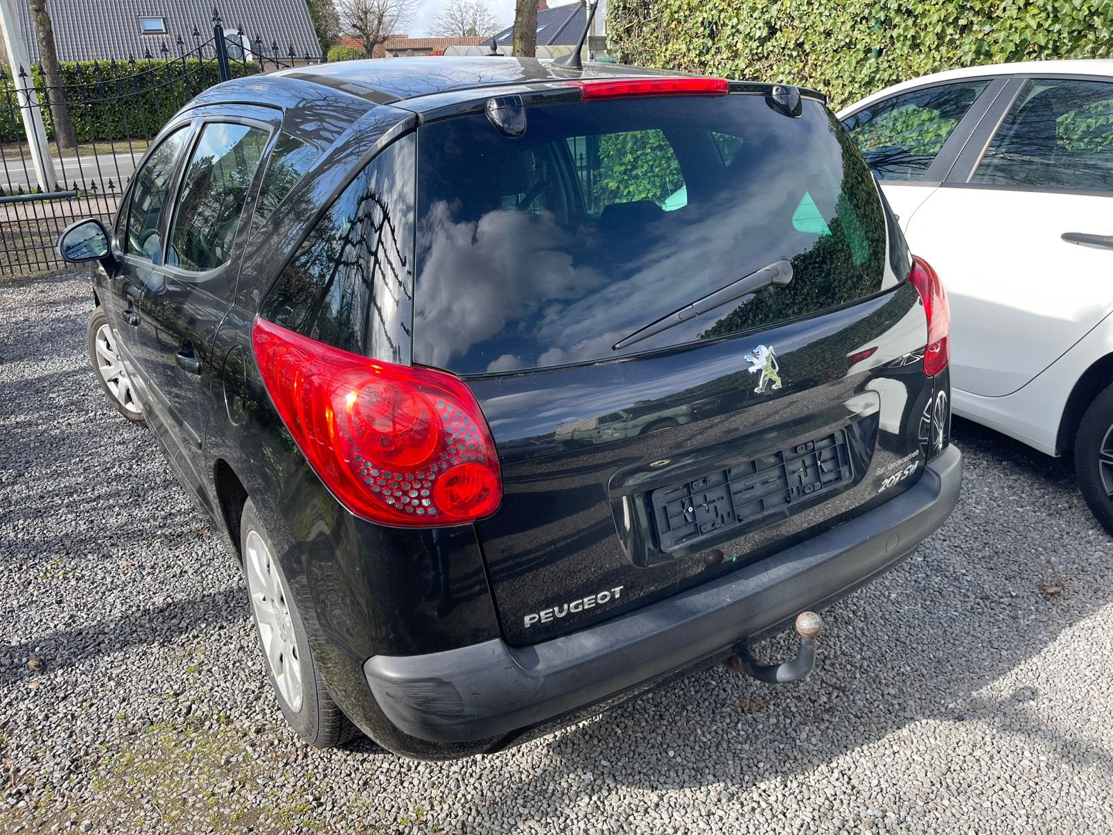 207 SW 1.4i Climatisation/toit panoramique ! ! ! ! !, Autos, Peugeot, Achat, Entreprise, Boîte manuelle, Noir