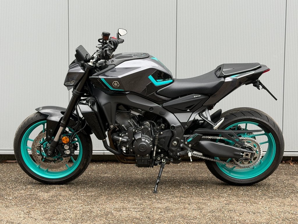Yamaha MT-09 / Quickshifter / 4800 km / in Topstaat!, 890 cc, Motorrijbewijs A, Bedrijf, 3 cilinders