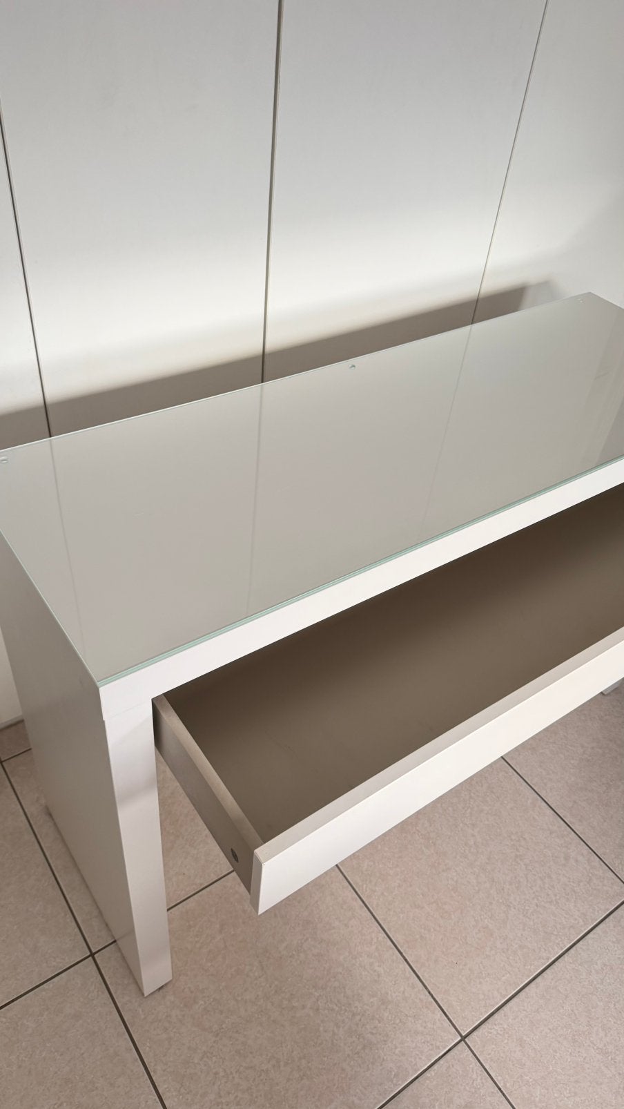 Make-up tafel ikea MALM, Ophalen, Zo goed als nieuw