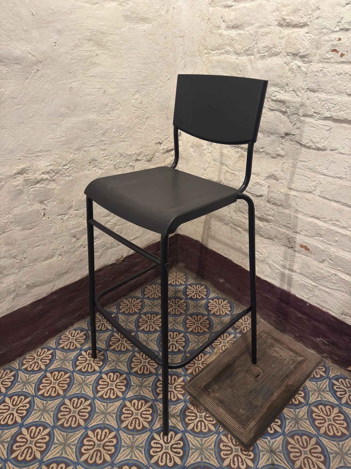 Lot 2 chaises hautes, Métal, 2 tabourets, Comme neuf, 60 à 90 cm