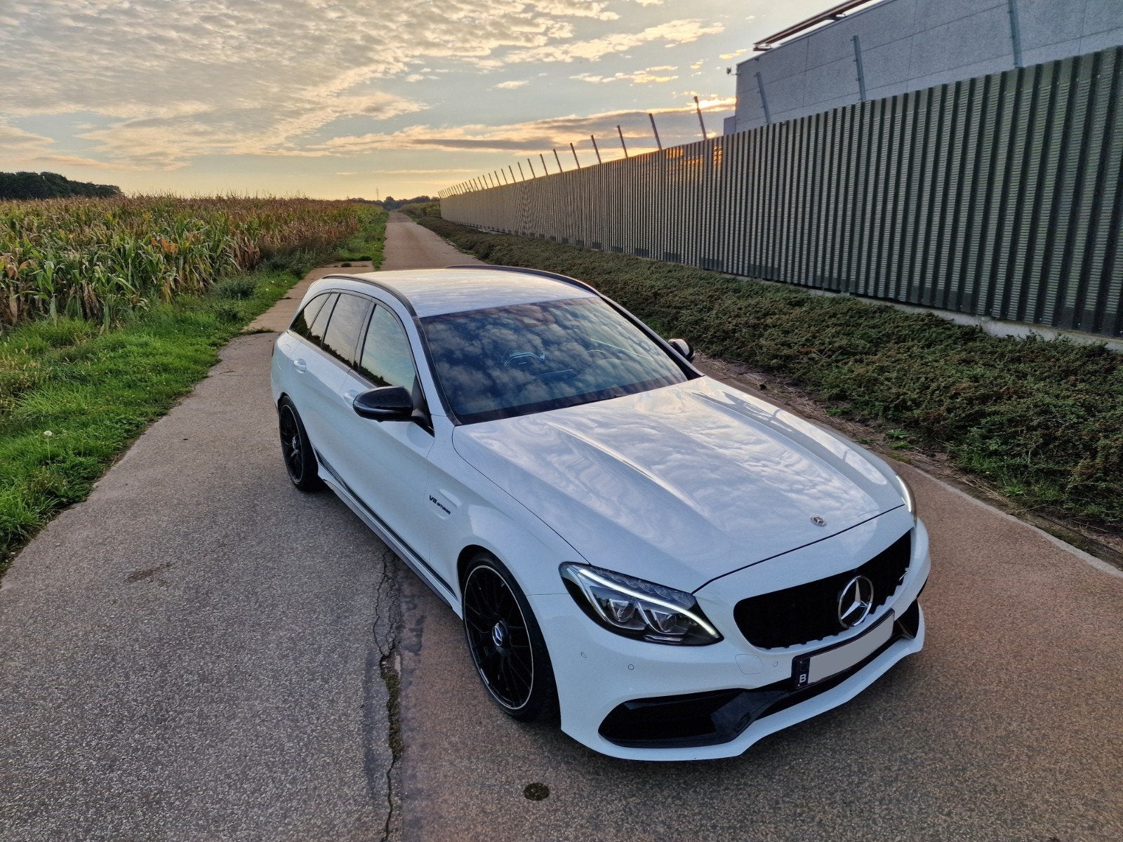 Mercedes C63 AMG 2018 (Lichte vracht), Autos, Cuir, Achat, 2 places, Entretenue par le concessionnaire