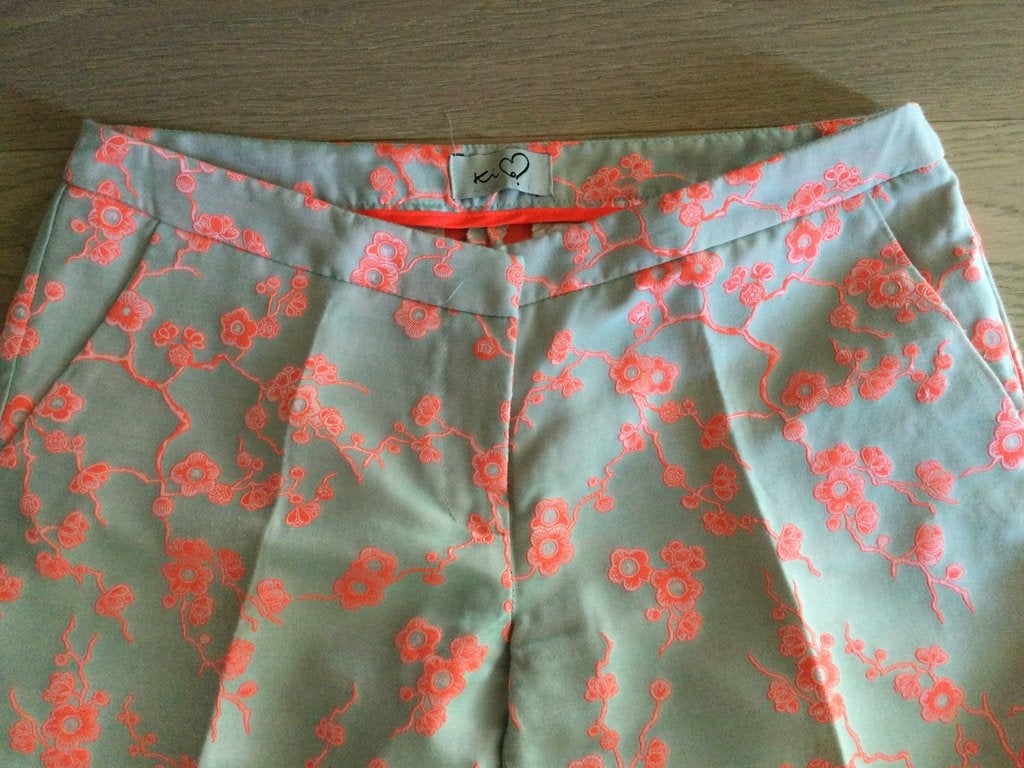 Pantalon original, Trois-quarts, Taille 38/40 (M), Enlèvement ou Envoi, Comme neuf