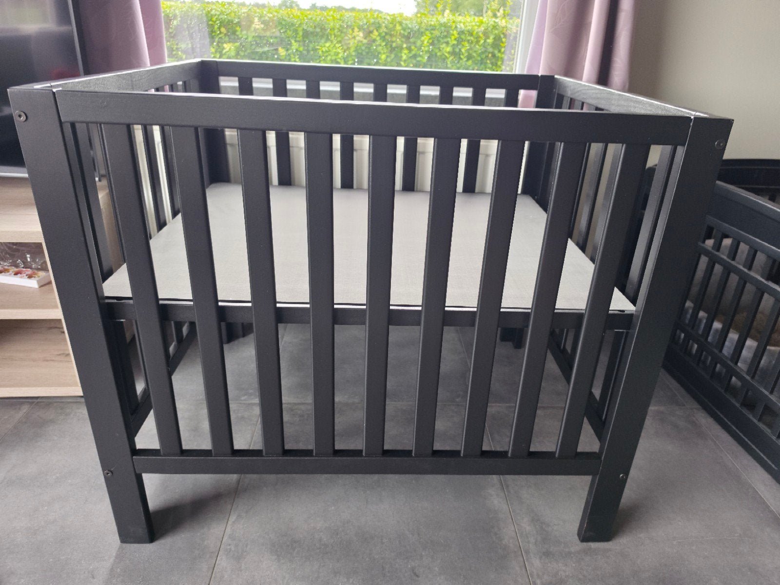 Nieuwe baby box, Enlèvement