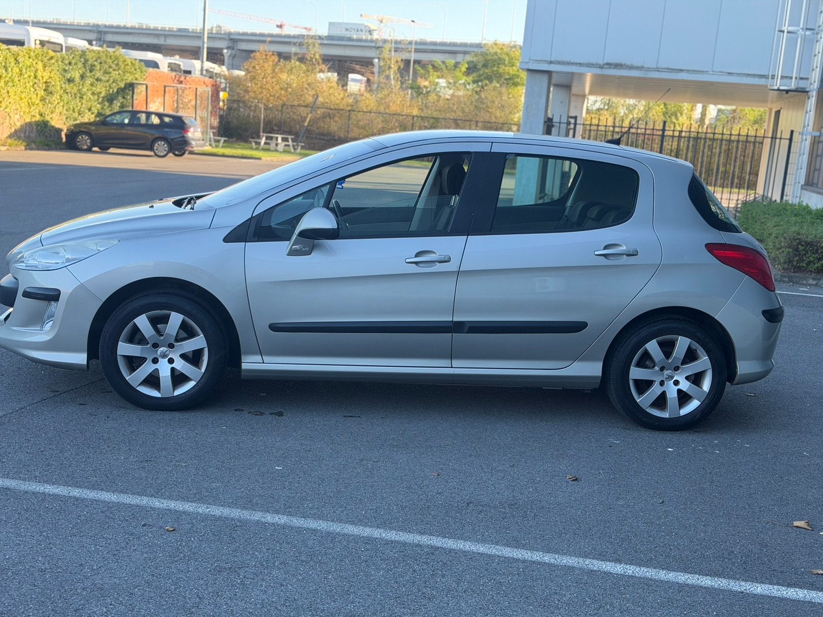 Peugeot 308 1.6 Benzine (2009) – 132.000 km, Auto's, Bedrijf, Airconditioning, Te koop, Benzine
