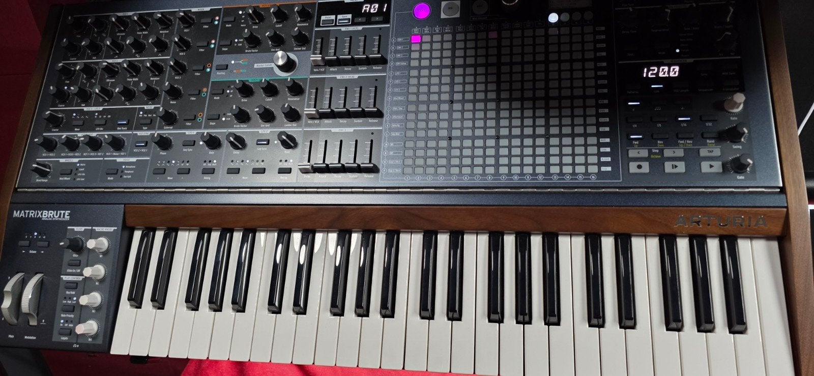 Arturia MatrixBrute, Muziek en Instrumenten, Synthesizers, Ophalen, Zo goed als nieuw, Overige merken