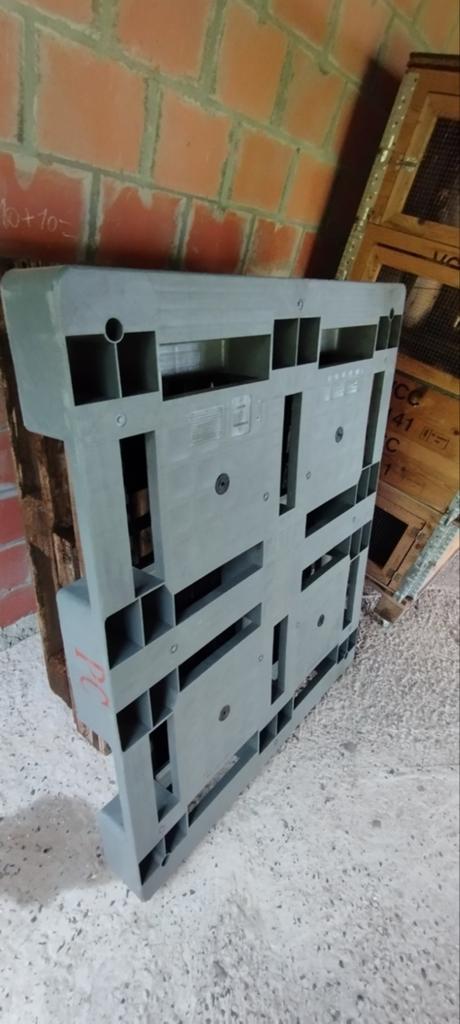 Palettes en composite plastique, Enlèvement