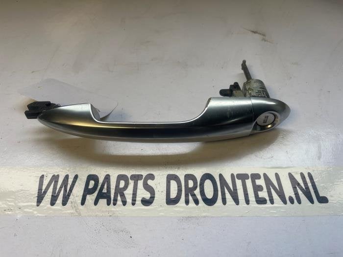 Poignée portière 4portes avant gauche d'un Alfa Romeo Giul, -, 3 mois de garantie, Utilisé, Alfa Romeo