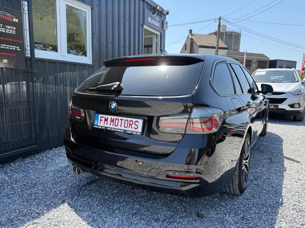 BMW 320 Touring 320 dA/ LED / Cuir / Entretien+Garantie 1 an, Autos, Cuir, Achat, Euro 6, Garantie prolongée