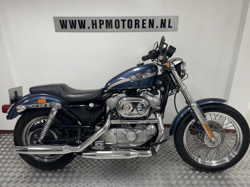 Harley-Davidson XLH 883 SPORTSTER 100 TH. ANNIVERSARY BOVAGG, Motos, Laan van Vredenoord 33
2289 DA  Rijswijk, NL, Plus de 35 kW