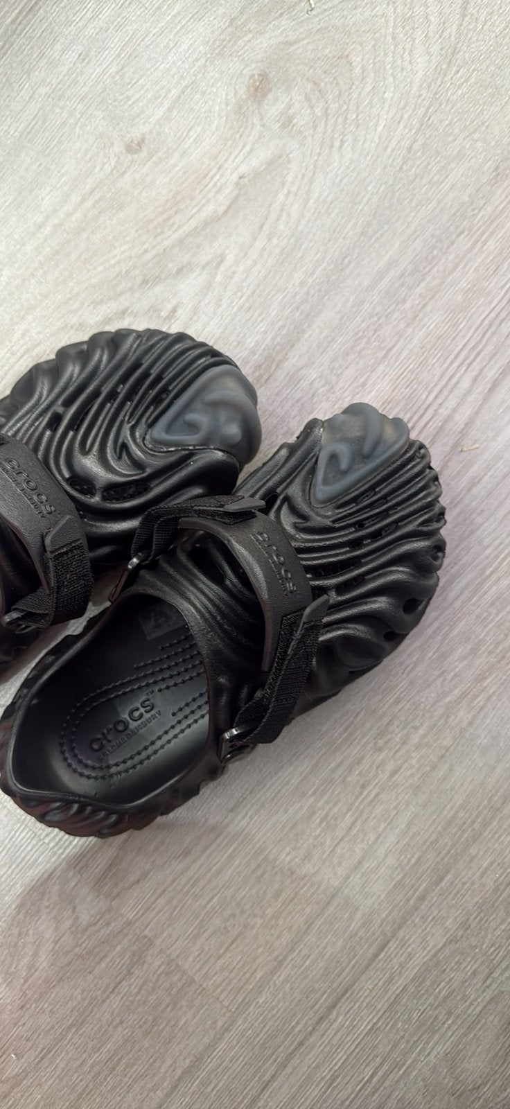 Crocs Salehe Bembury, Enlèvement ou Envoi, Comme neuf