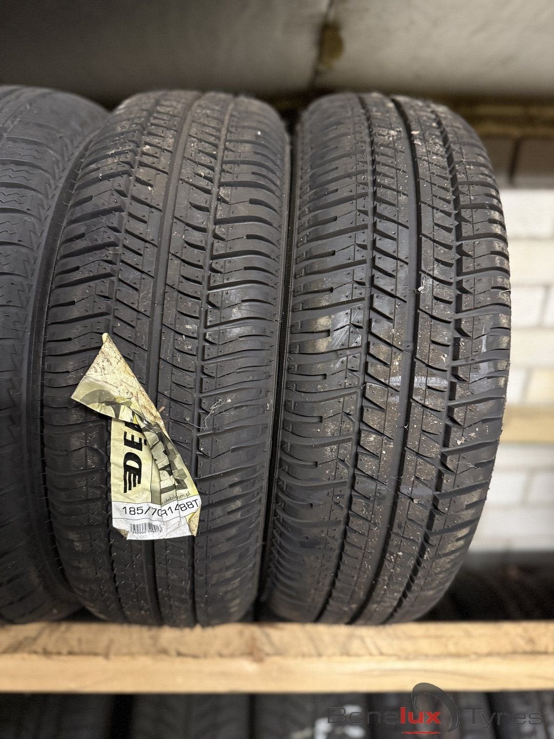 nieuw 185/70R14 88T Debica 185/70 R14 185/70/14 1857014, 14 inch, -, -, Nieuw
