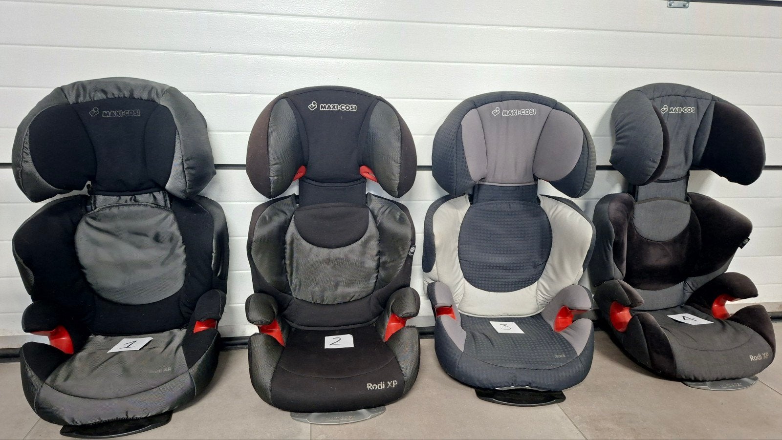 4x Maxi-Cosi Rodi autostoelen – Groep 2/3 – 15-36 kg, Kinderen en Baby's, Ophalen, 15 t/m 36 kg, Afneembare rugleuning, Maxi-Cosi