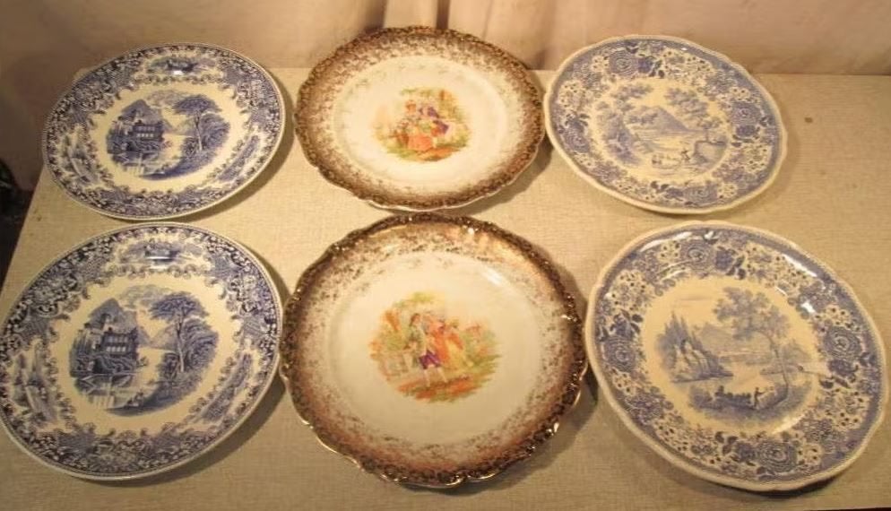 6 belles assiettes anciennes Boch et Old England, Antiquités & Art, Enlèvement ou Envoi