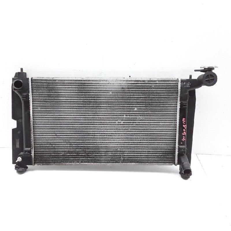 RADIATEUR EAU Toyota Corolla (E12) (11-2001/03-2007), Dhr. M. Roggen, Toyota, Stadsweg 37 37
9917 PV  WIRDUM GR., NL, Utilisé