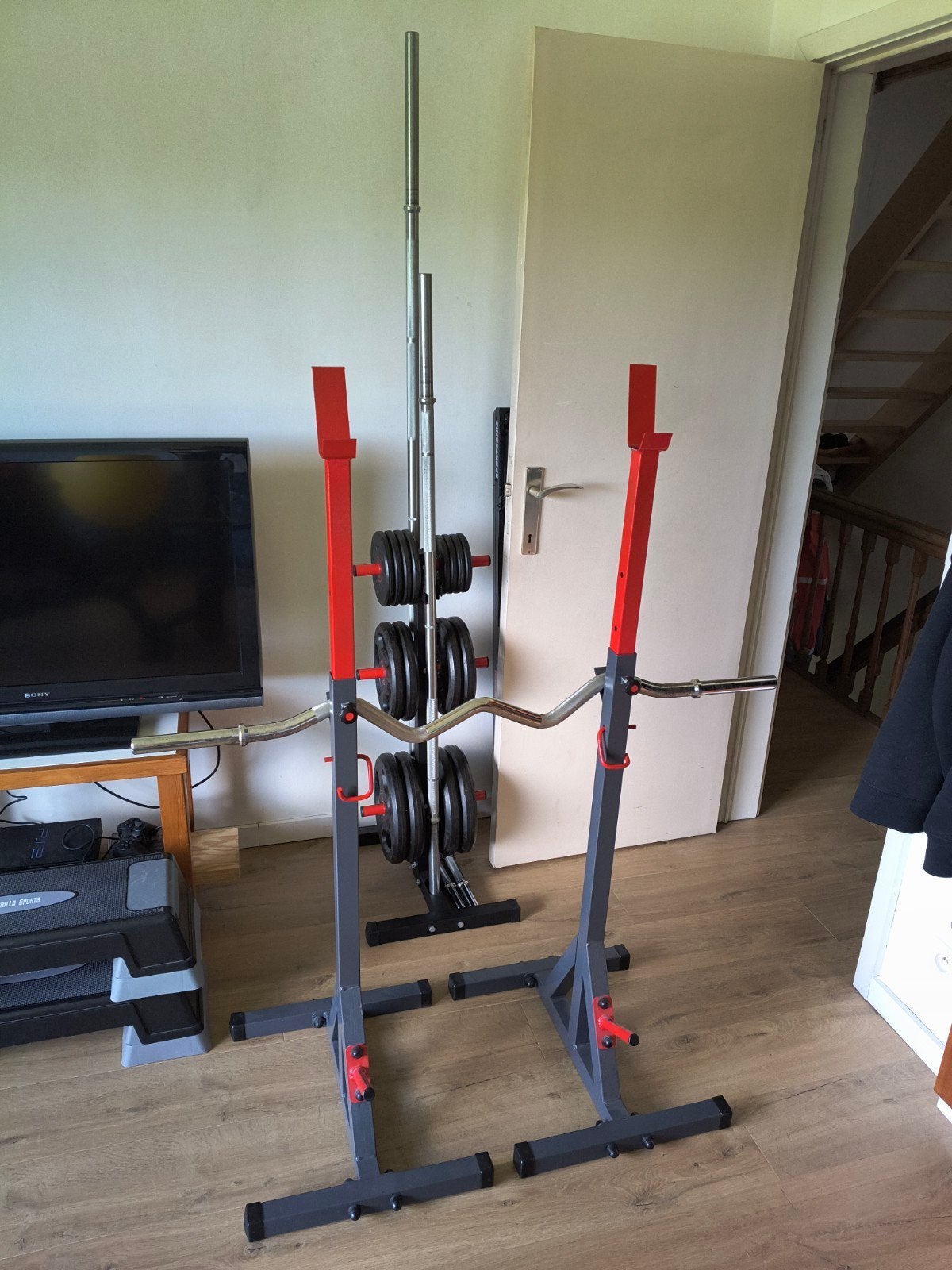 Squat stands, stangen, halters, gewichten en opbergrek, Ophalen