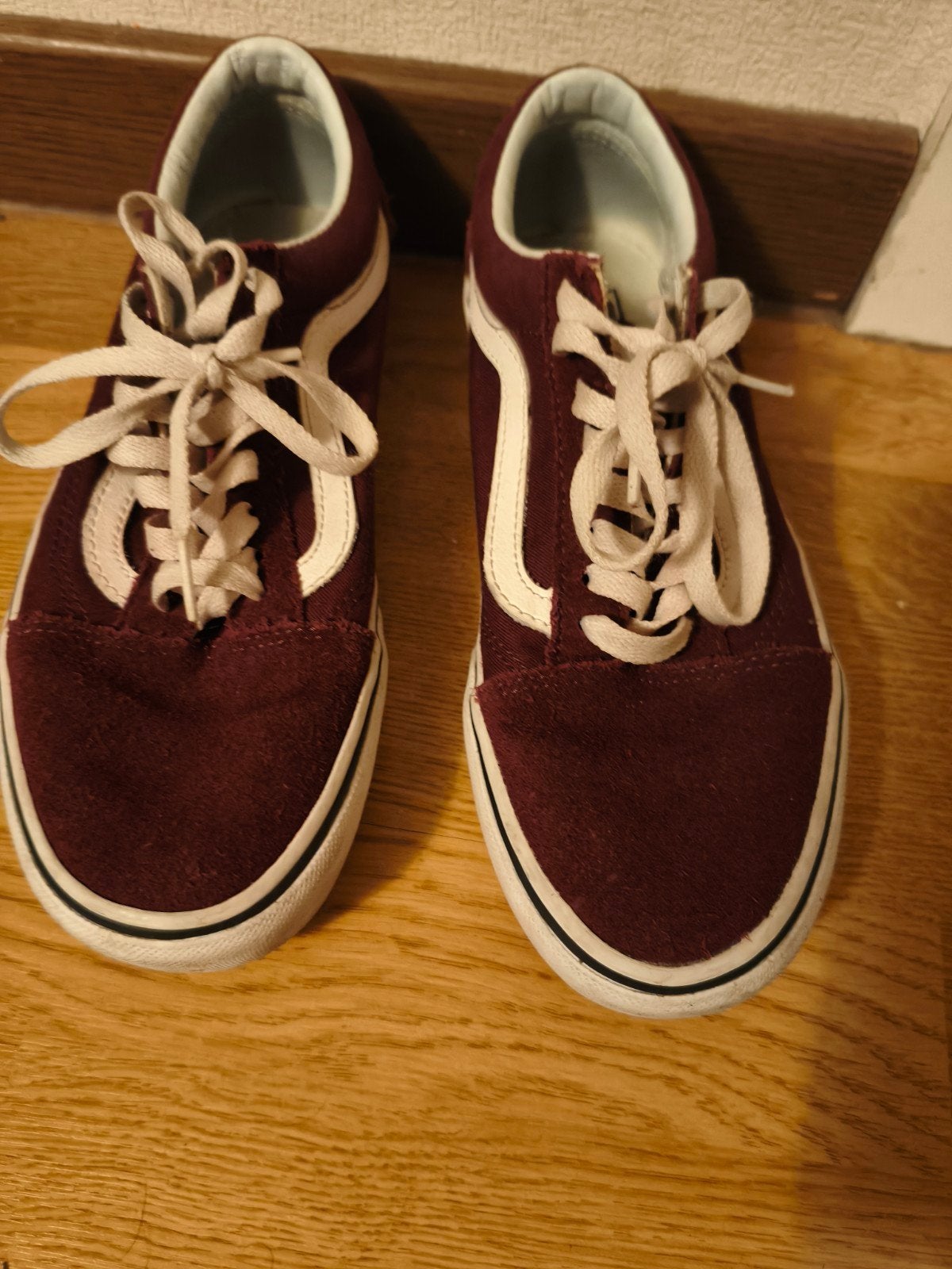 baskets Vans bordeaux 38,5, VANS /ALL-STAR Converse, Enlèvement, Porté, Sneakers et Baskets