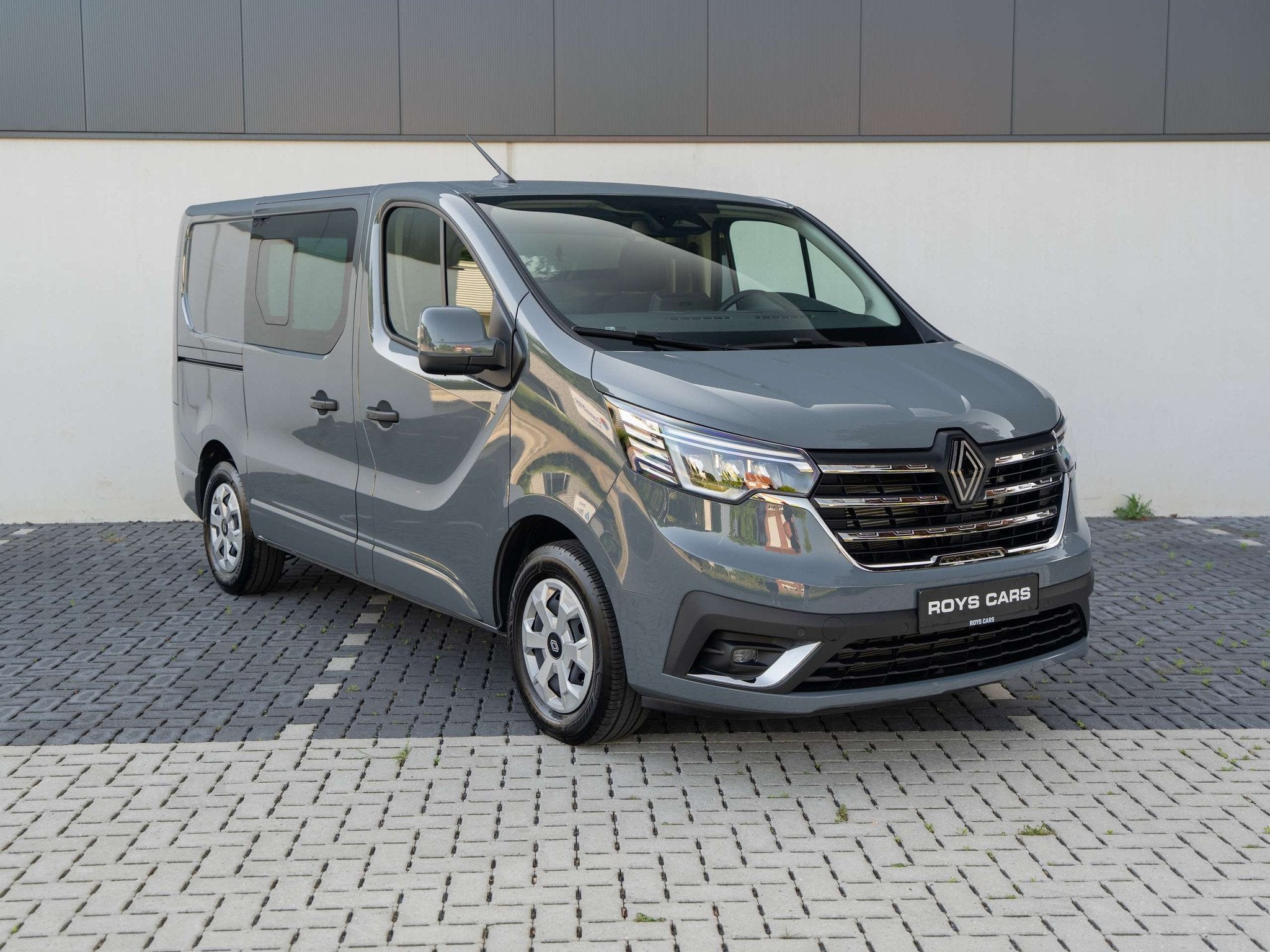 Renault Trafic Trafic CAMERA/KEYLESS/LED/ZETEVERWARMING/APPL, Auto's, USB, Stof, Gebruikt, Renault