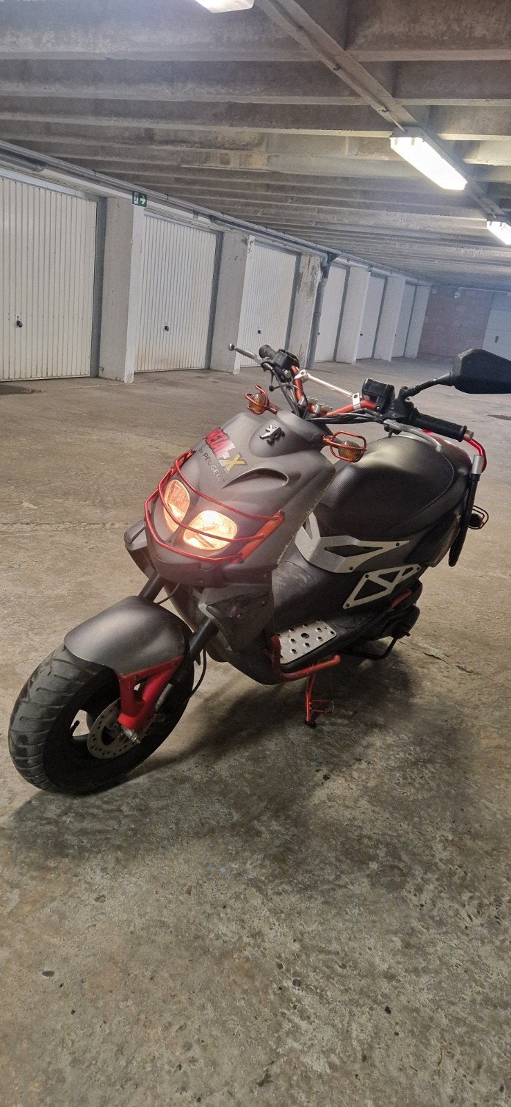peugot tkr metal_x class B, Autres modèles, Classe B (45 km/h), Enlèvement, Utilisé